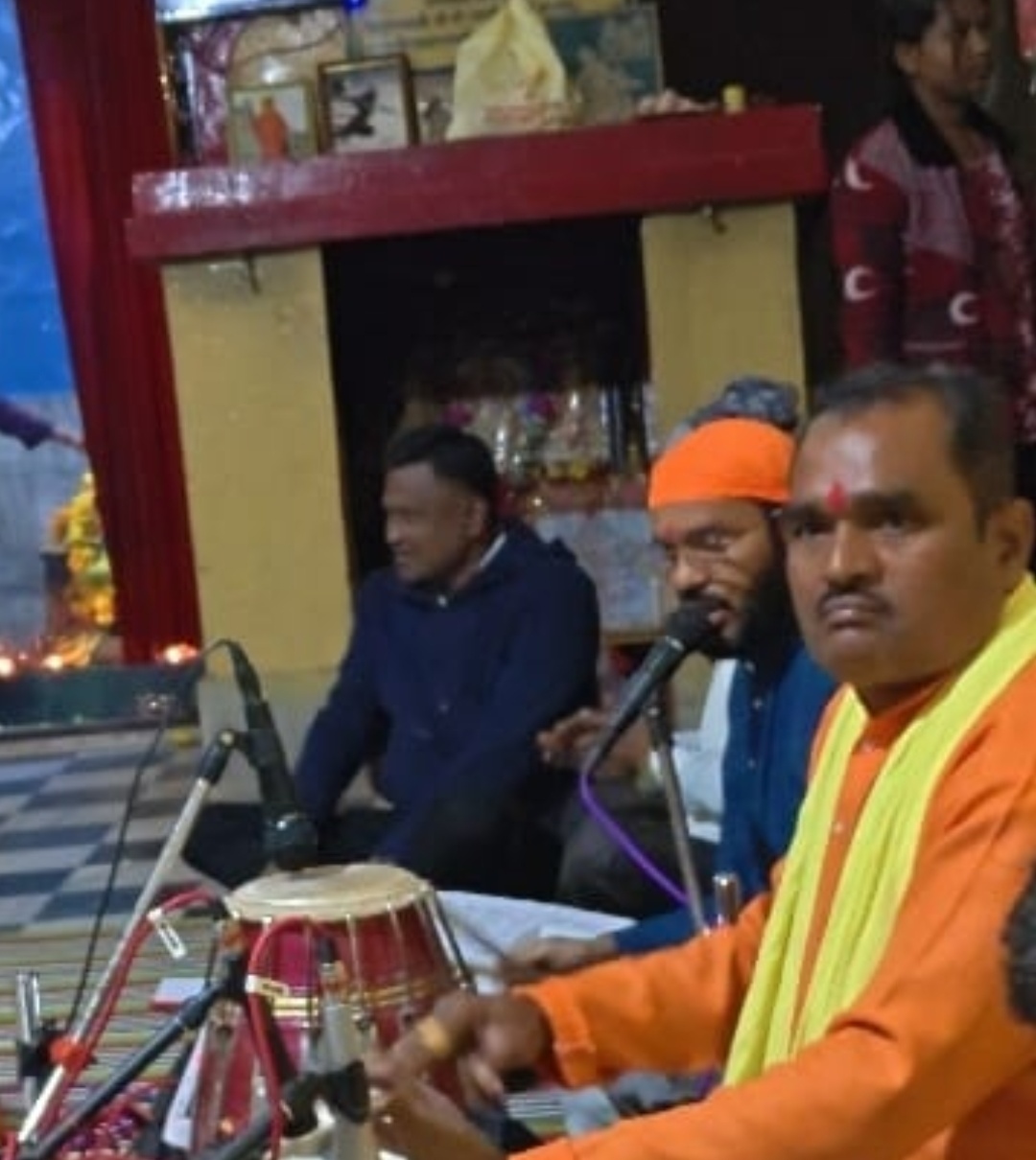 प्रदेश उपाध्यक्ष श्री जी वेंकट जी पहुंचे इन्दरा मार्केट में स्थित महादेव मंदिर ।