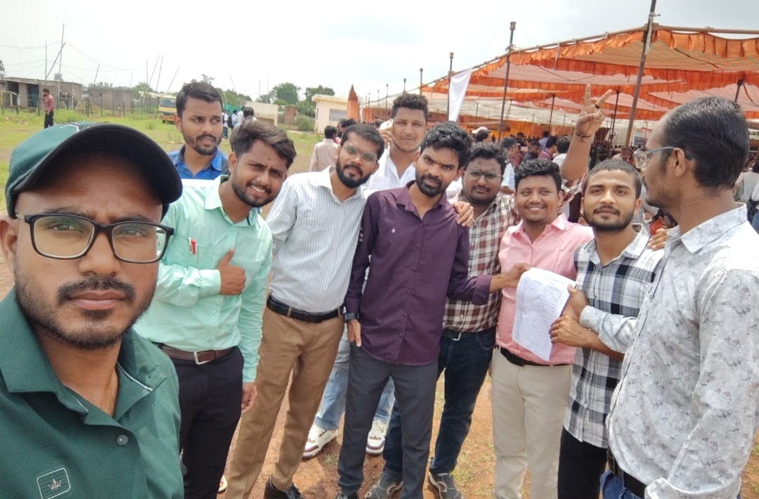 स्वामी आत्मानंद स्कूलों के संविदा शिक्षक-कर्मचारी आज से दो दिवसीय हड़ताल पर ।