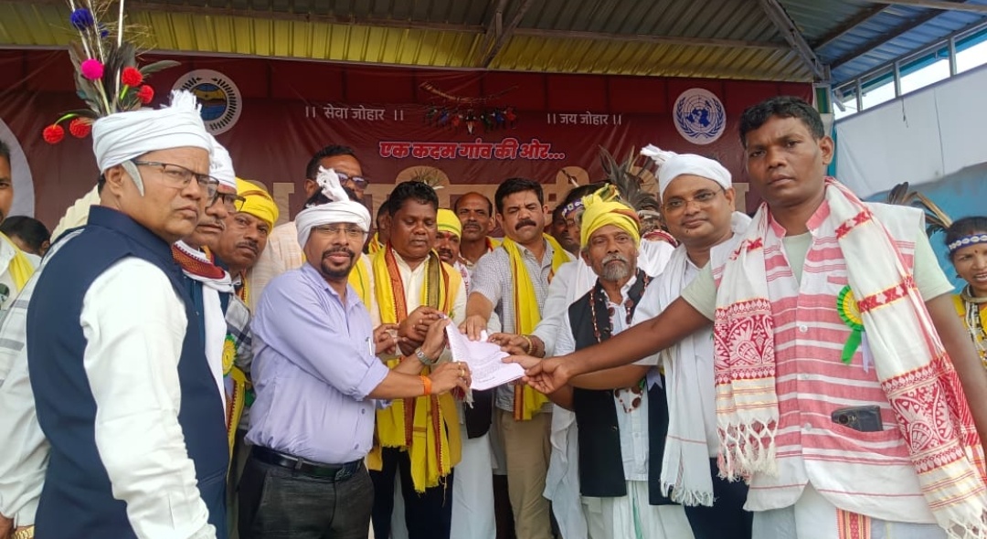 विश्व आदिवासी दिवस पर राष्ट्रपति, राज्यपाल और मुख्यमंत्री के नाम सौंपा गया ज्ञापन🔥