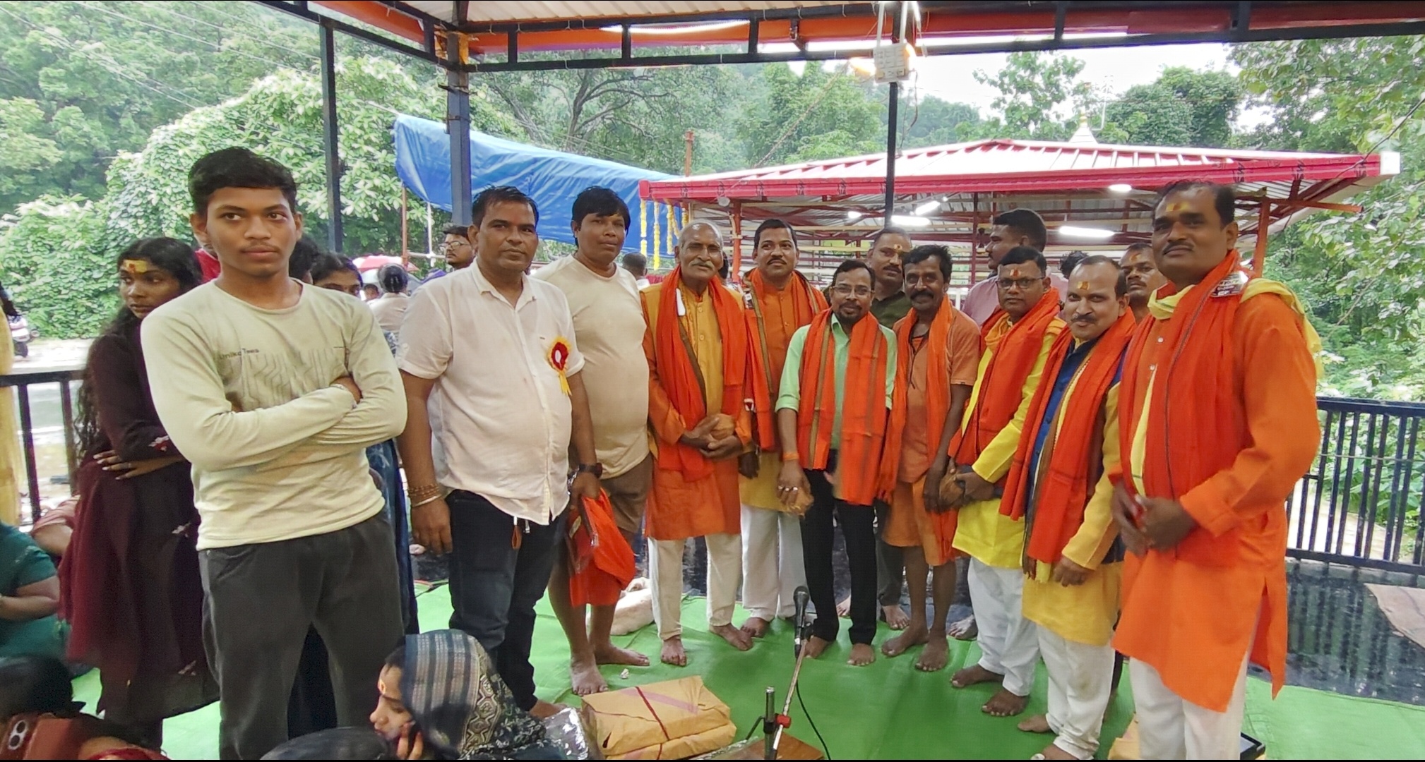 सावन के अंतिम सोमवार पर महादेव घाट में उमड़ा आस्था का सैलाब🪔