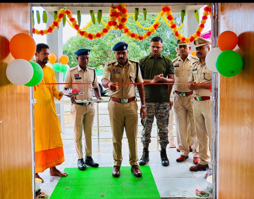 नवीन थाना भवन का लोकार्पण पुलिस अधीक्षक बीजापुर श्री उमेश प्रसाद गुप्ता द्वारा विधिवत किया गया ।🔥