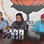 चुनाव आयोग के स्पष्टीकरण से विपक्षी नैरेटिव पर सवाल, ‘झूठ और मनगढ़ंत कहानियों’ का पर्दाफाश🔥   🔥चुनाव आयोग की स्पष्टता के बाद विपक्ष के आरोपों पर उठे सवाल, तथ्यों ने खोली पोल🔥