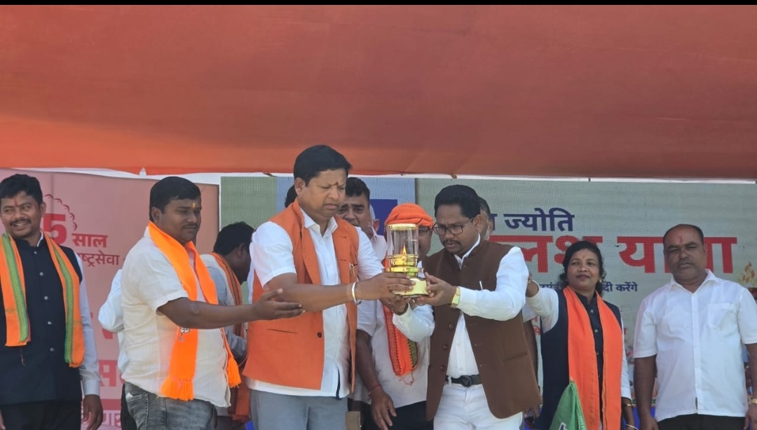 चार दशक के नक्सली दंश से निकलकर विकास की नई राह पर बीजापुर🔥